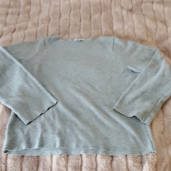 Light Gray Long Sleeve Sweater - Picture 1 of 5